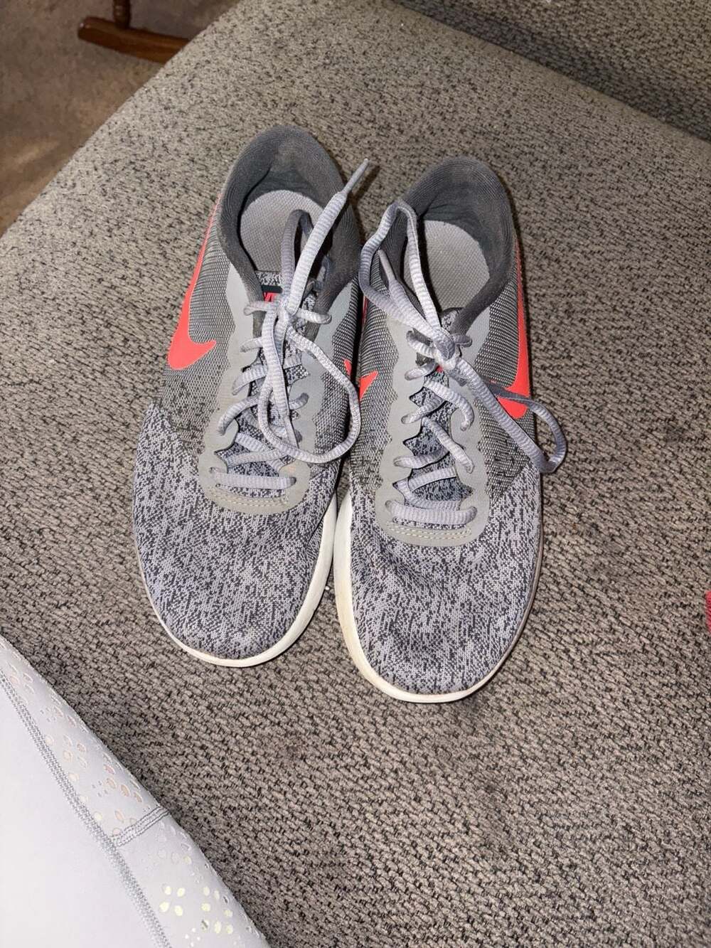 Nike Flex Contact Running Shoes Cool Grey University Red